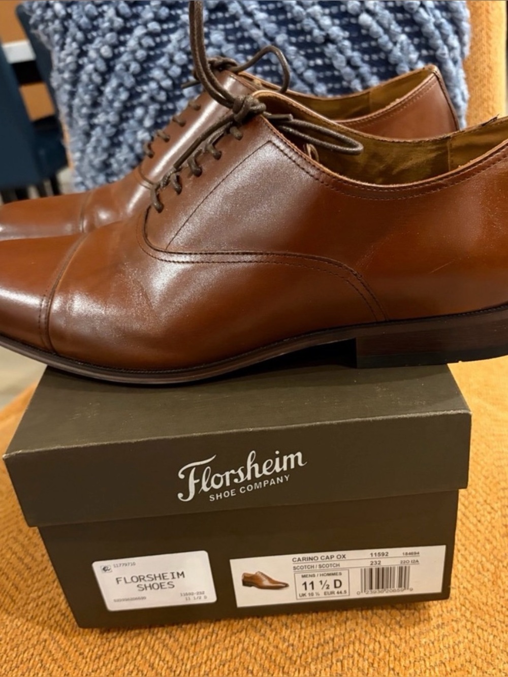 Florsheim Carino Cap-Toe Oxfords in Scotch Brown Leather - Like New & Beautiful! - Picture 8 of 8